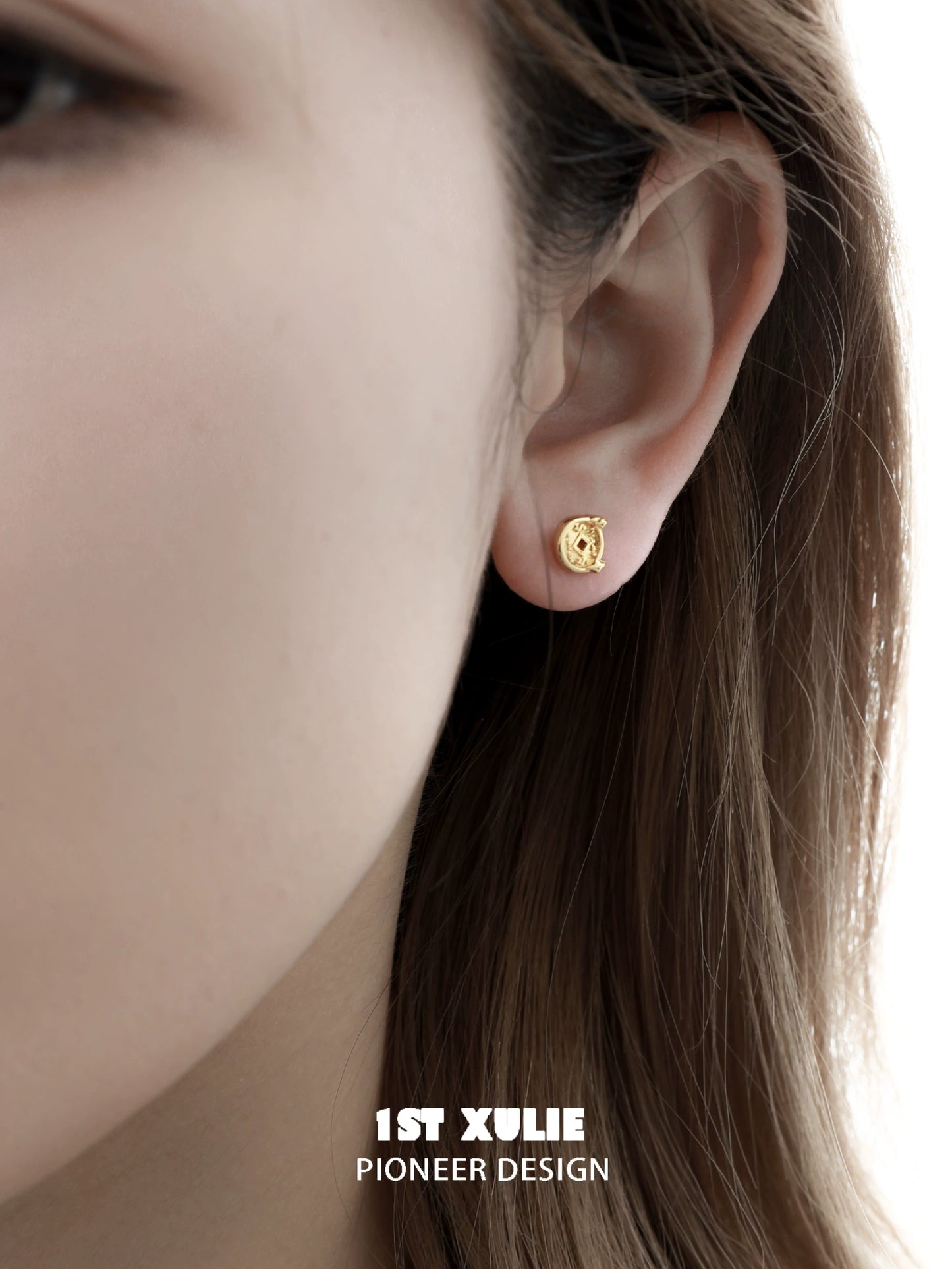 Lucky Coin Cat Stud Earrings