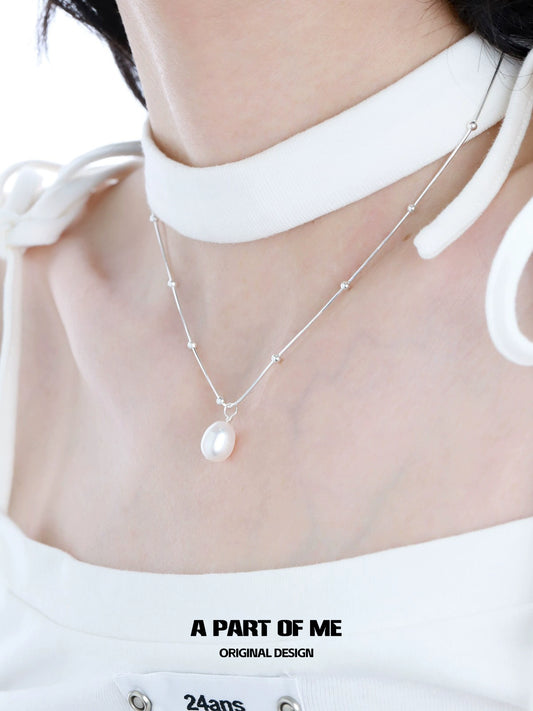 Minimalist Baroque Pearl Necklace