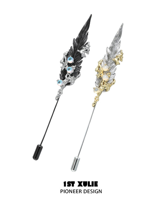 Elegant Frosted Feather Couple Brooch