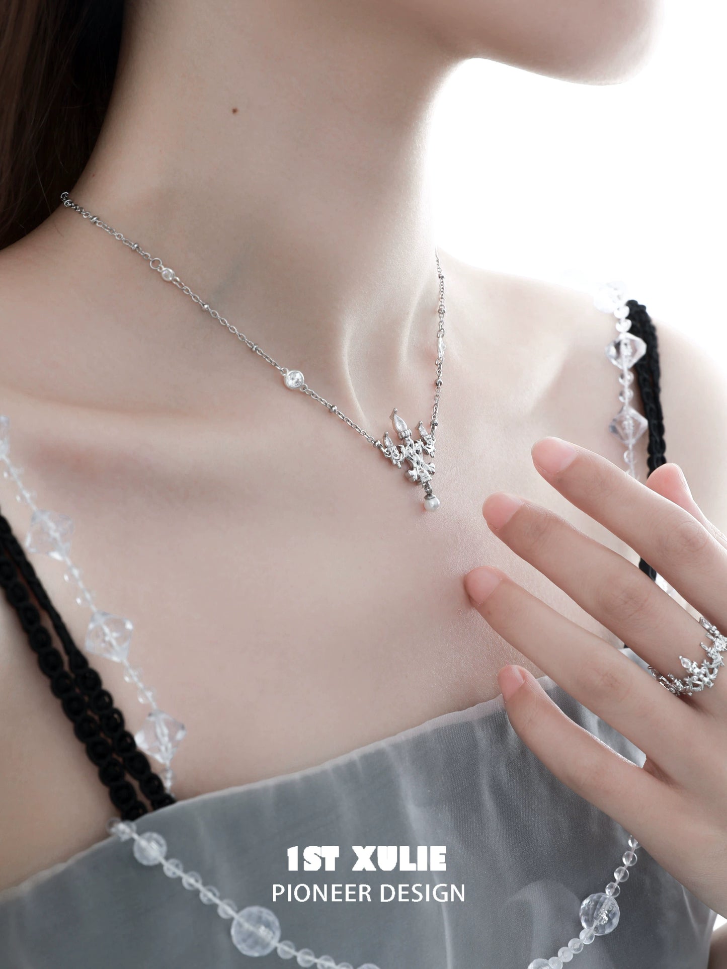 Dream Crystal Lamp Silver Necklace