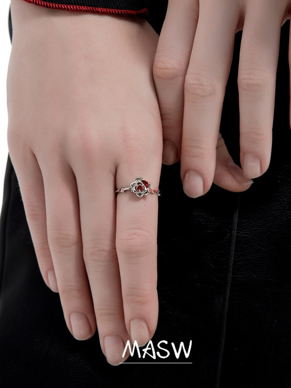 Thorned Rose Spice Ring