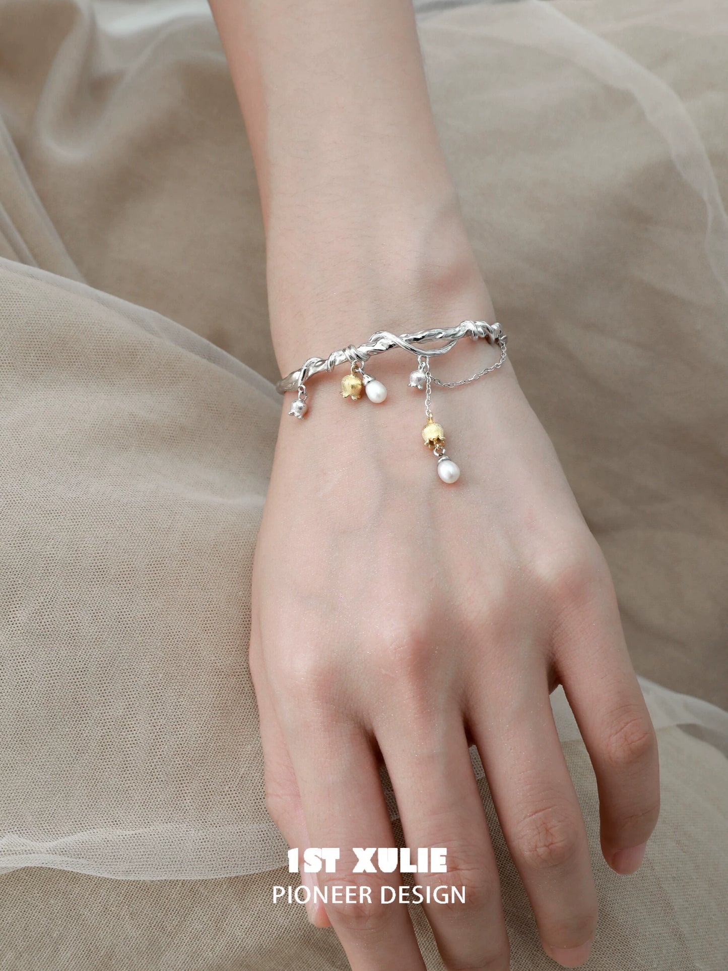 Lily of the Valley Tassel Chain Bracelet