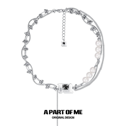 Elegant Thorn Pearl Necklace