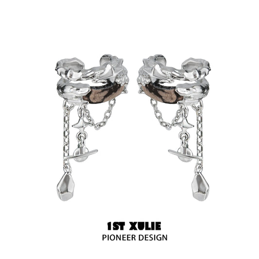 Wasteland Orbit Ear Clips