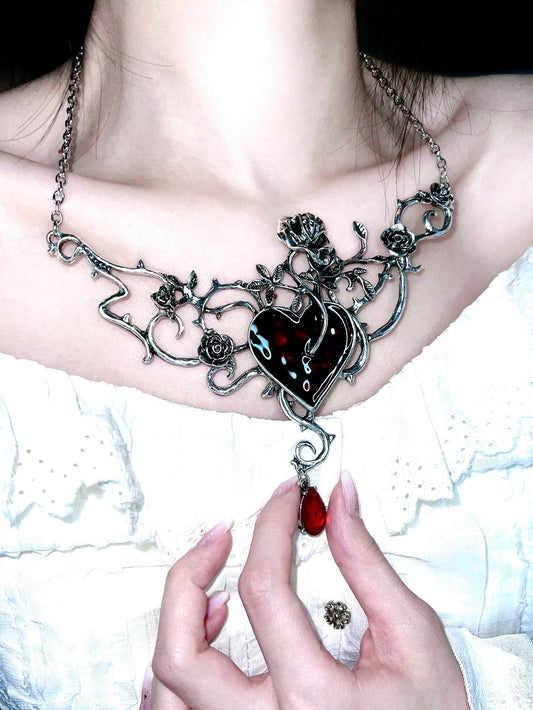 "Heart of Thorns" Dark Goth Necklace