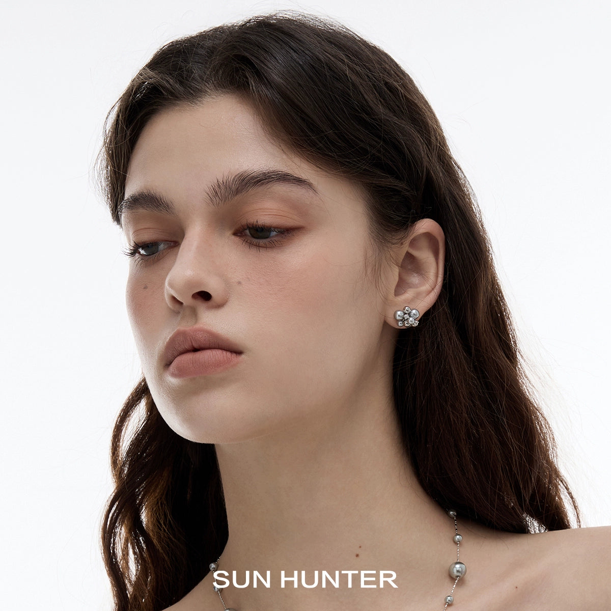 Explosive Pearl Zircon Earrings