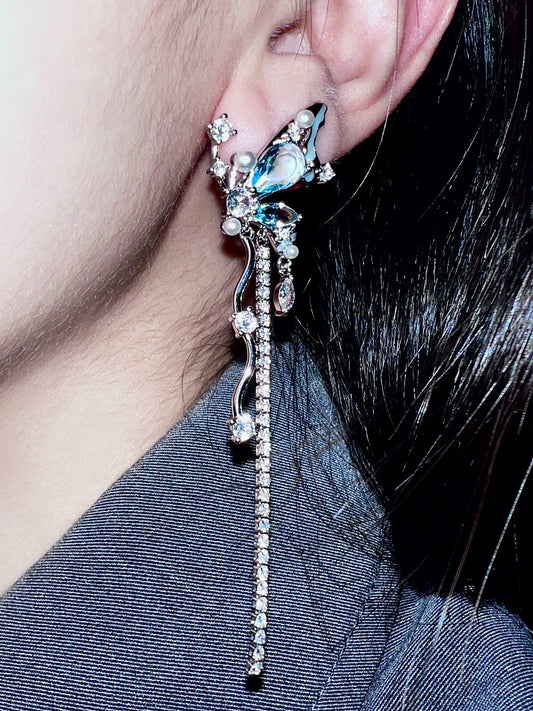 "Butterfly Poetry" Zircon Necklace