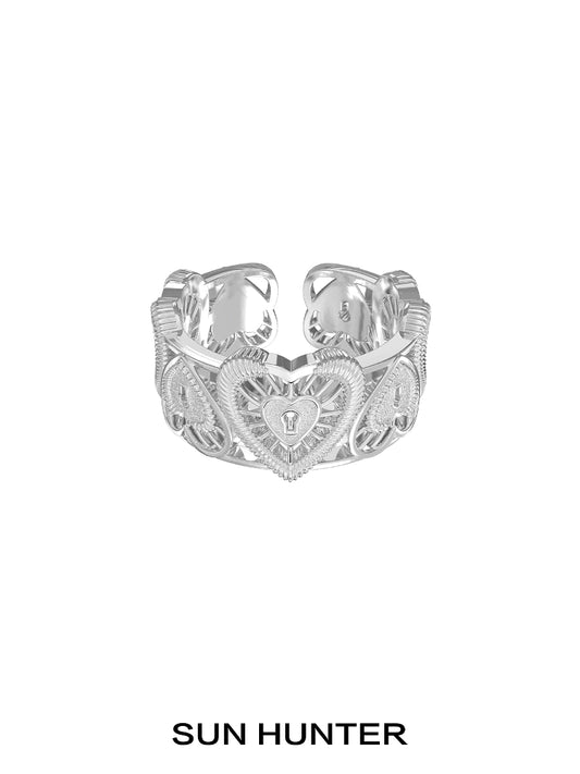 Heart Lock Retro Ring