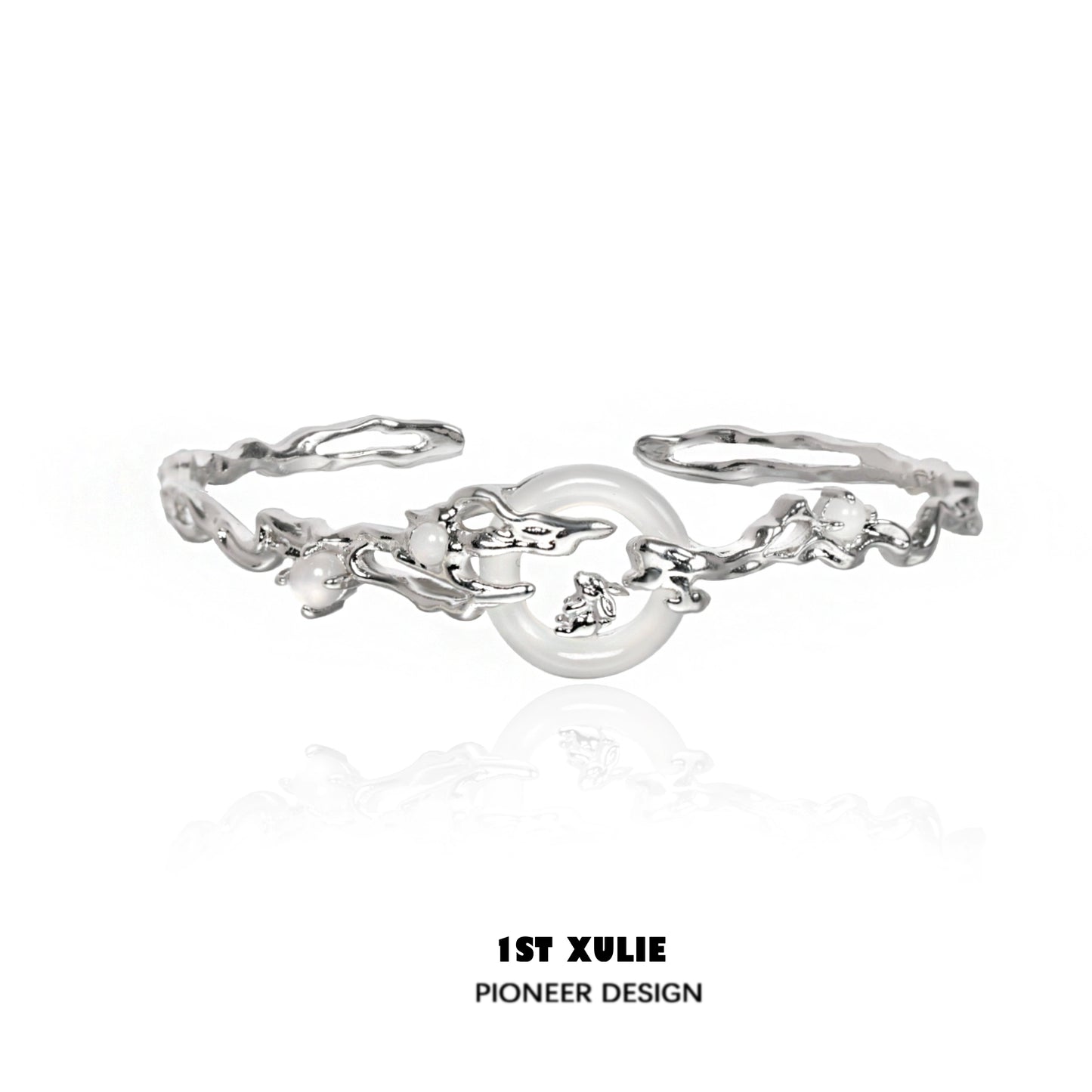 Jade Rabbit White Agate Silver Bracelet
