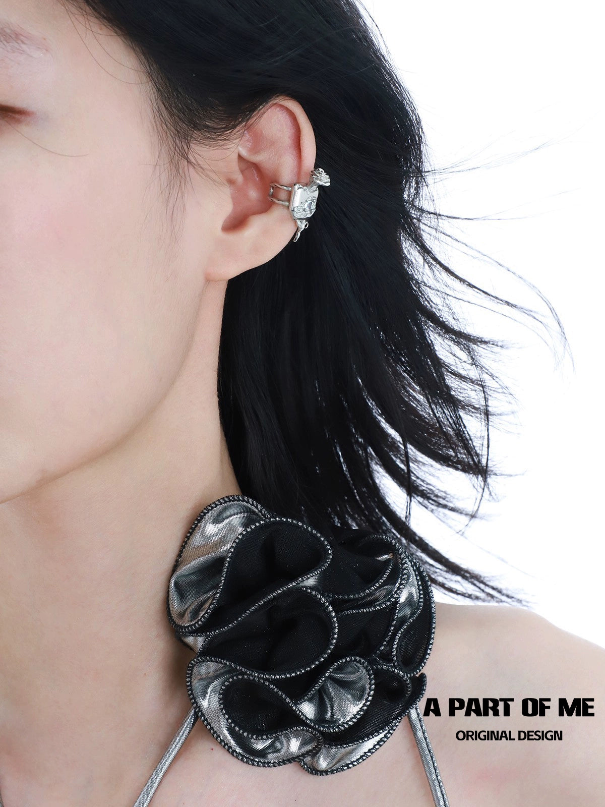 Wilderness Rose Diamond Earrings