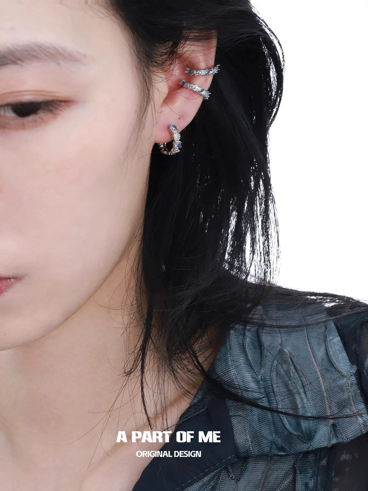 Blue Zircon Cool Ear Cuff