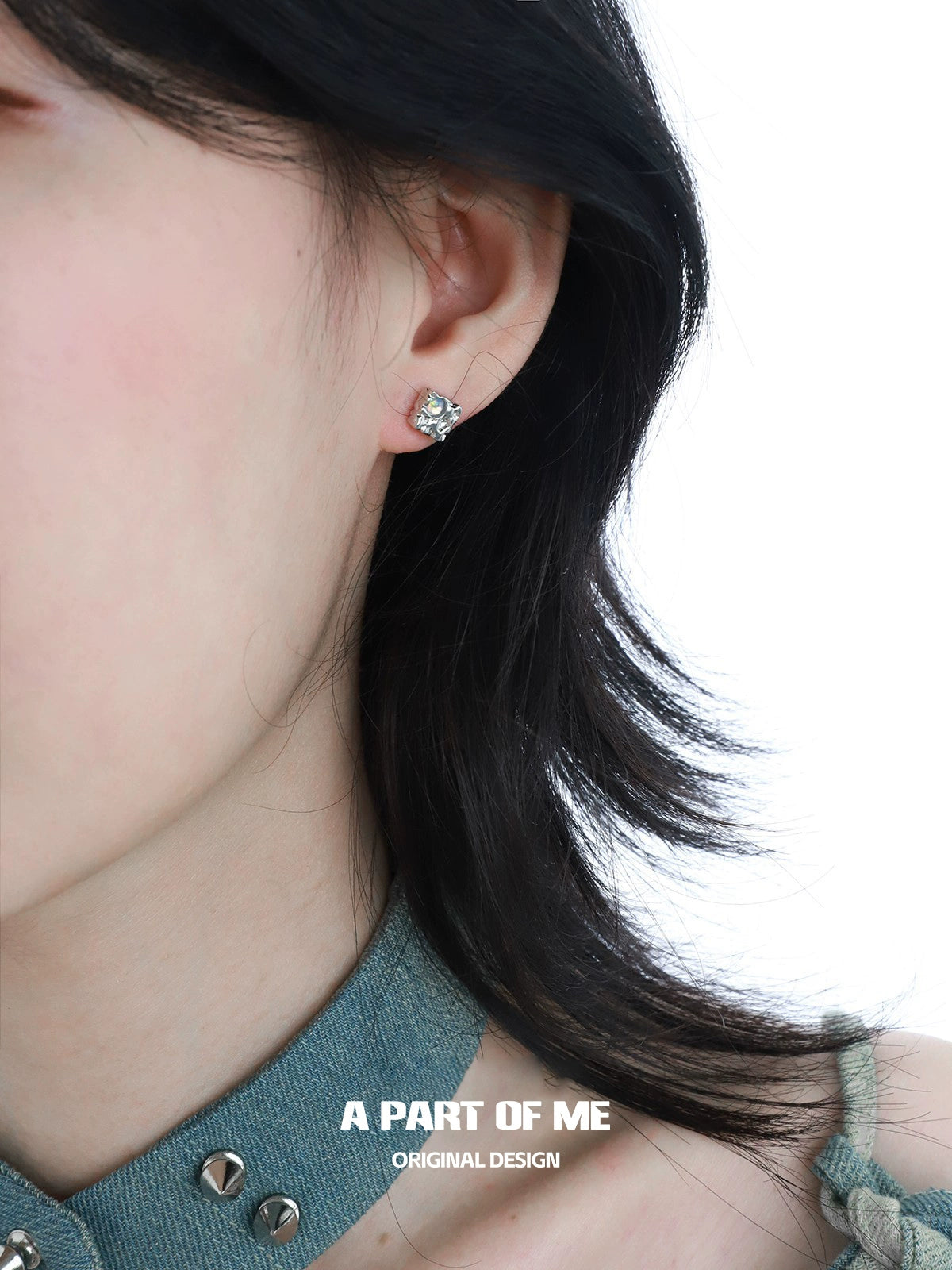 Square Aurora Stud Earrings