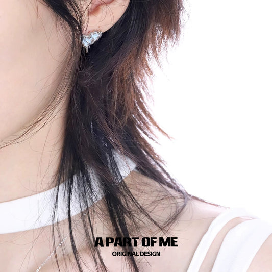 Y2K Blue Heartbeat Earrings