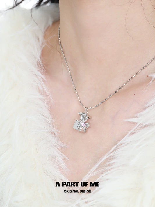 Exquisite Rabbit Bow Necklace