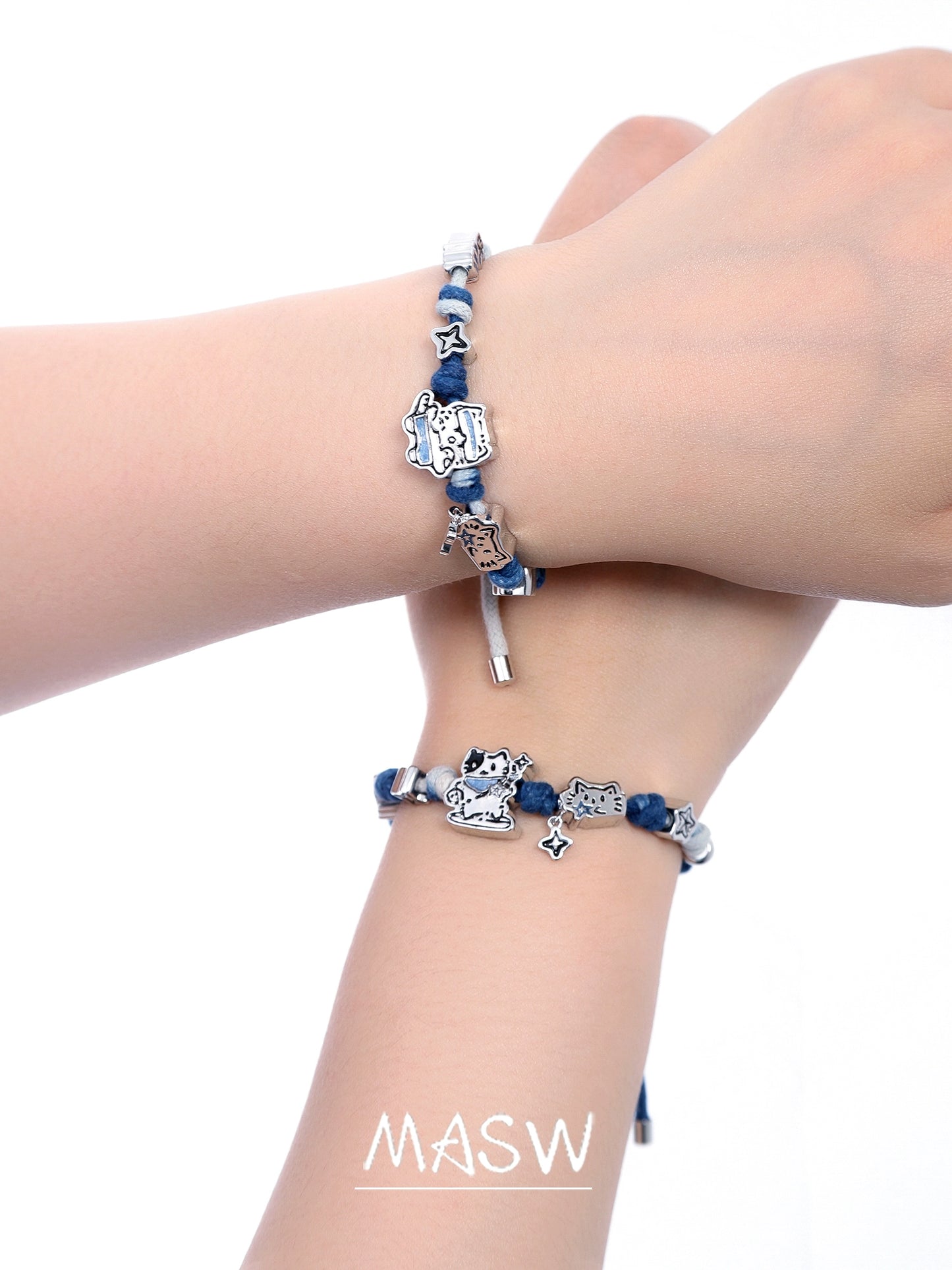 Blue Shell Cat Bracelet