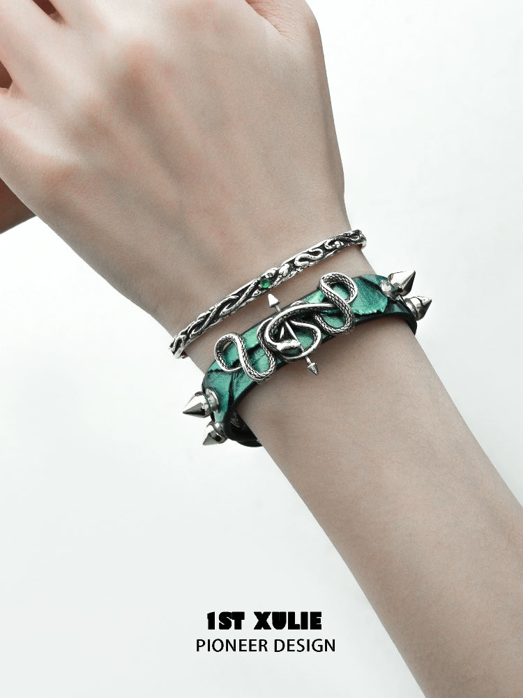 Gothic Dark Venomous Snake Bracelet