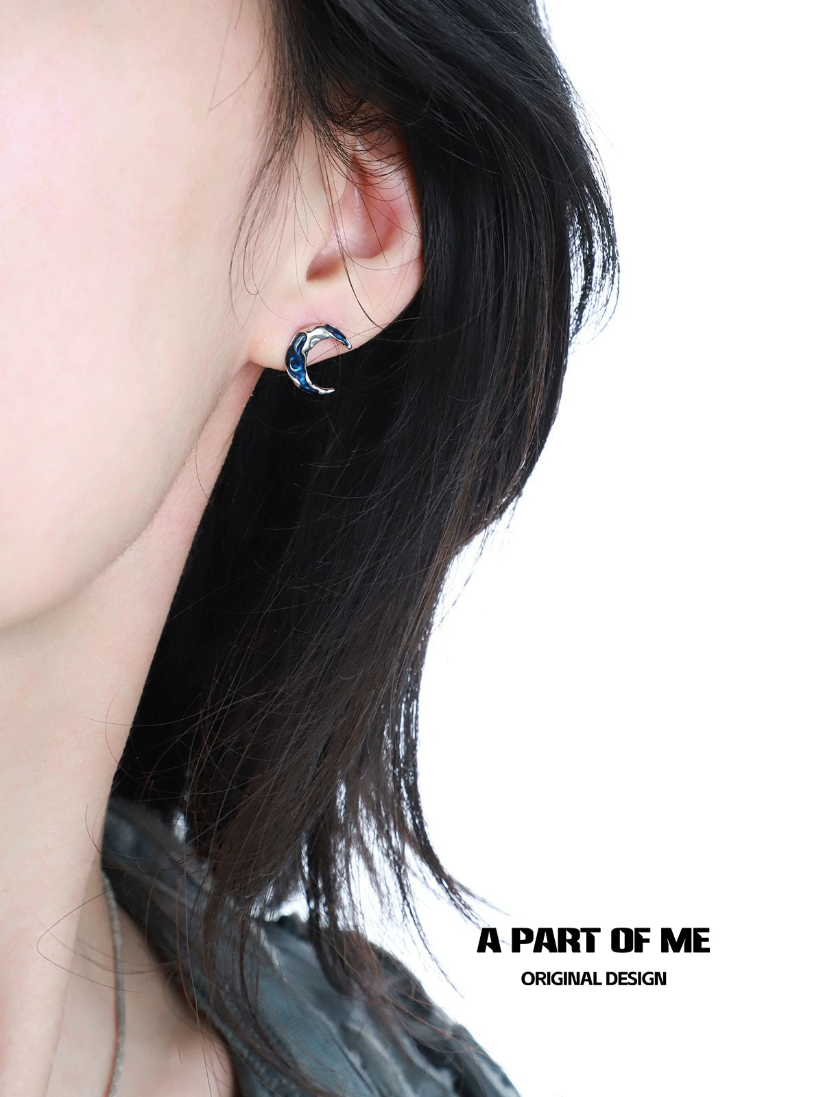 Frost Moon Blue Earrings