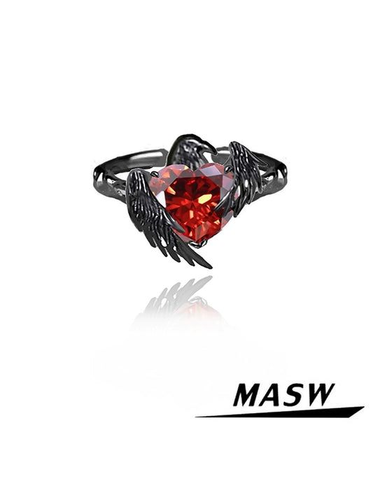 Raven’s Heart Ring