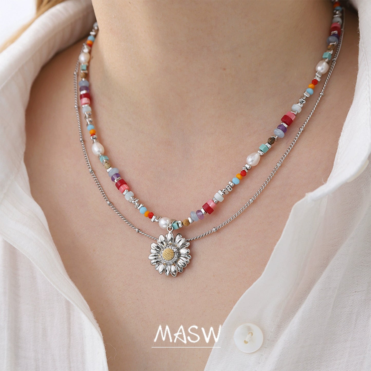 Colorful Beaded Daisy Necklace
