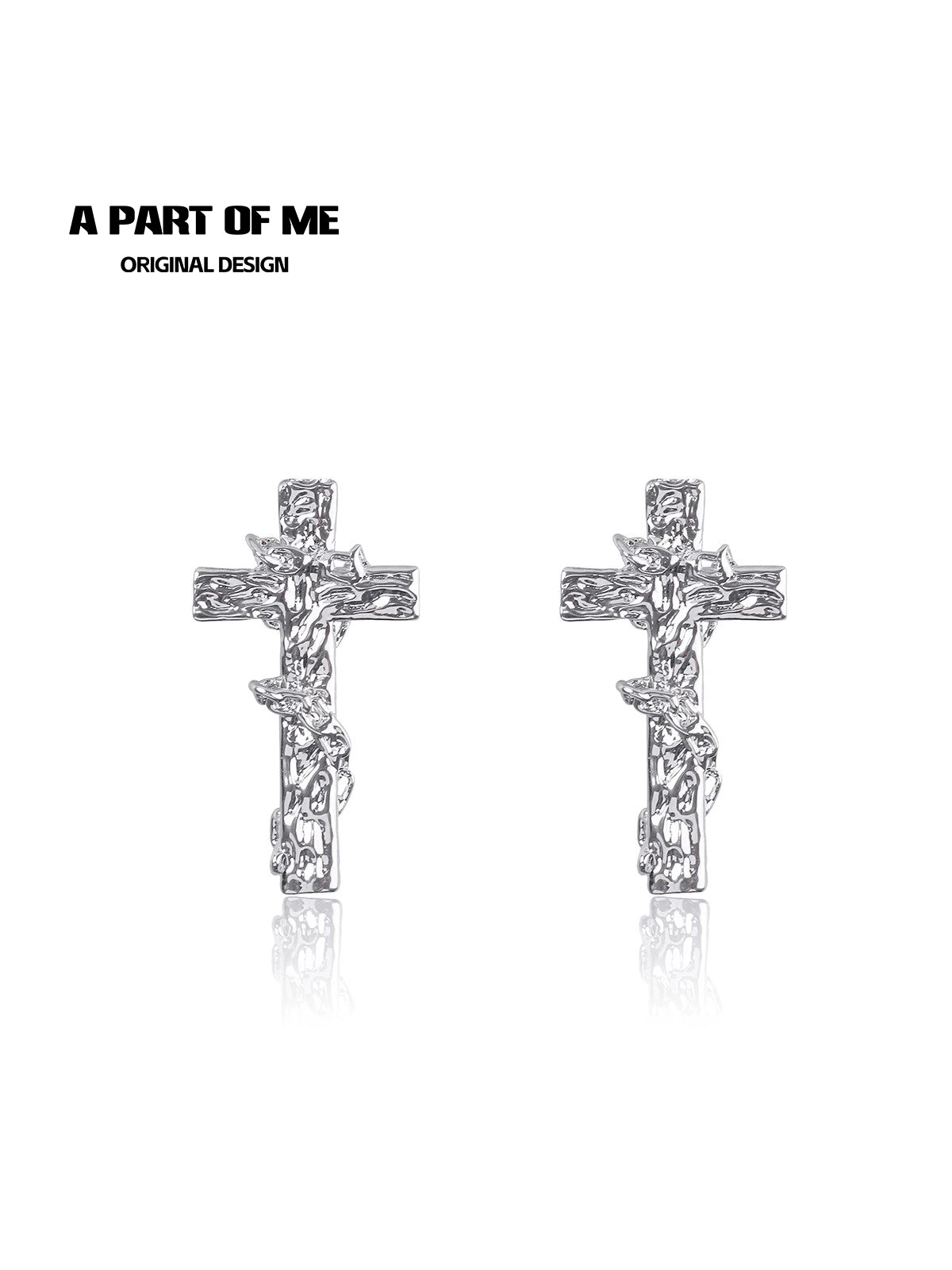 Textured Rattan Cross Earrings