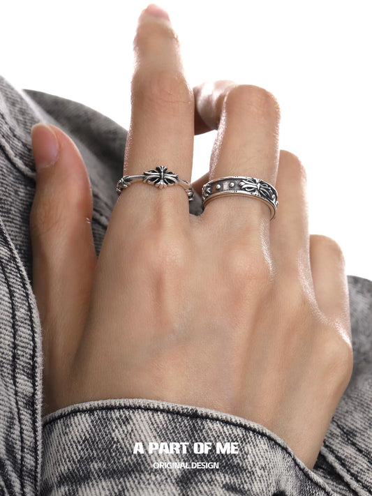 Dark Iris Retro Ring