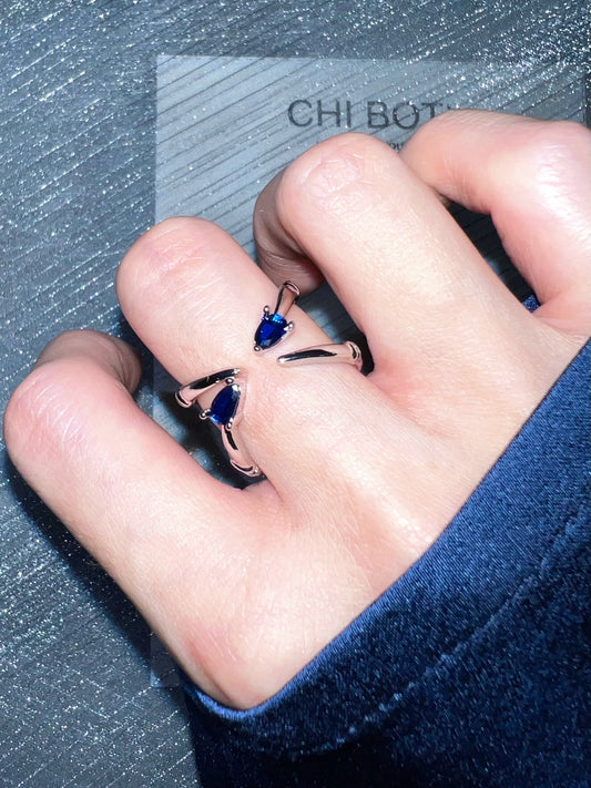 "Ravenclaw Eagle" Zircon Ring