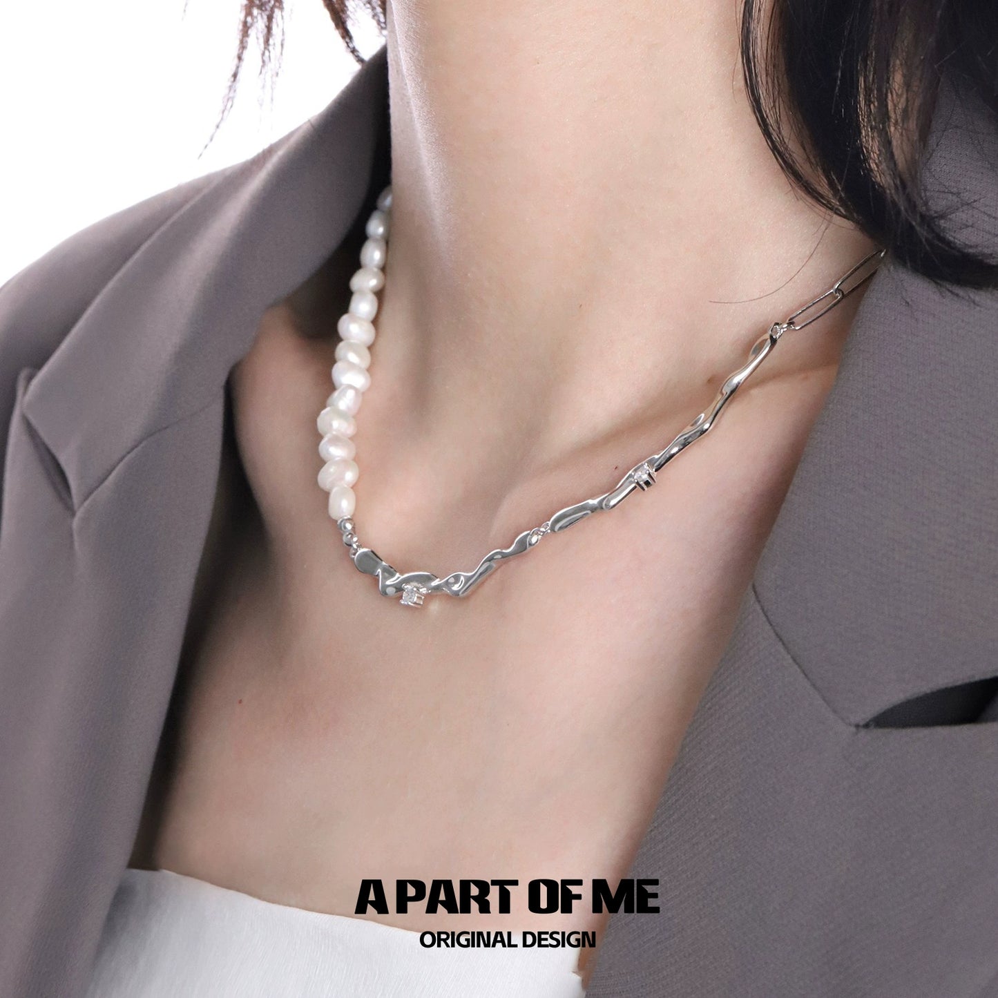 Pearl Symbiote Silver Necklace
