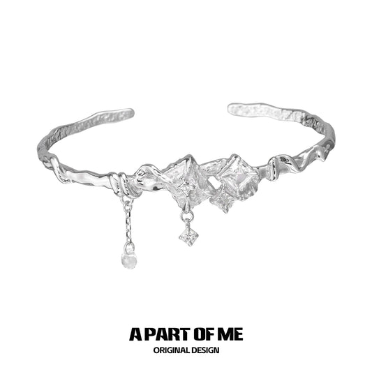 Frozen Whisper Zircon Bracelet