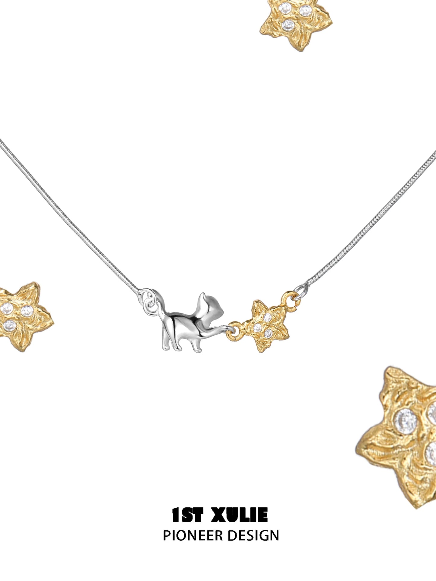 Cat Meets Star Clavicle Necklace
