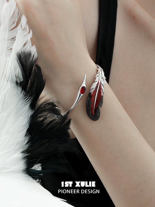Bloody Feather Bracelet