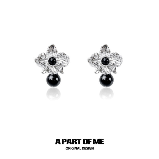 Elegant Thorned Flower Earrings