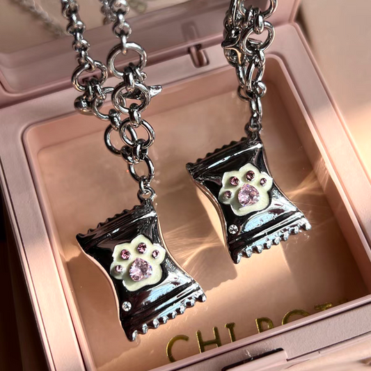 "Puppy Mind Paw" Sugar Paper Necklace