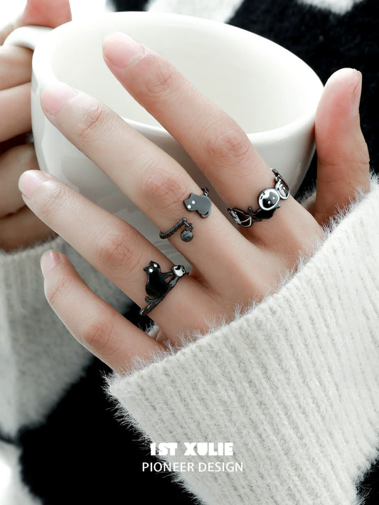 Y2K black cat ring set featuring playful designs and unique charm for stylish accessories