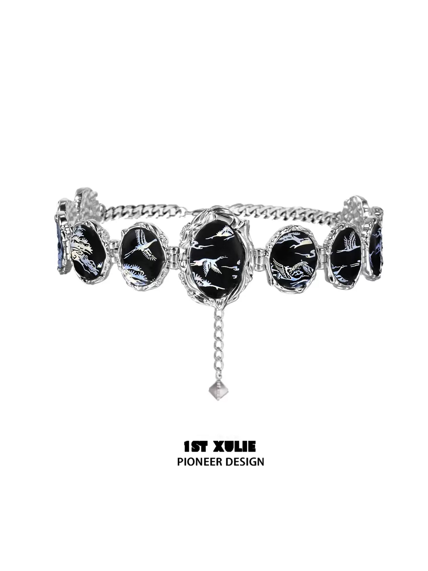 Y2K floating choker necklace featuring black stones with silver designs for trendy outfits