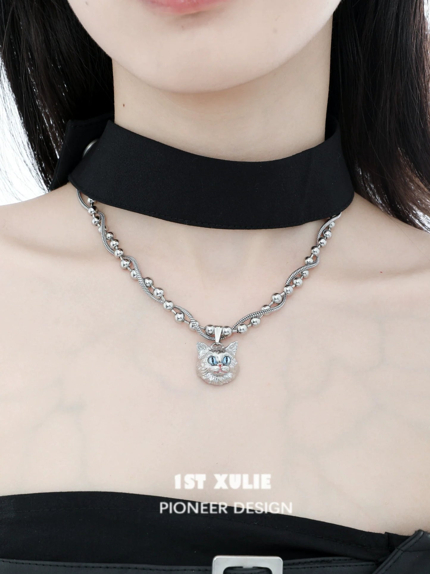 1ST XULIE Cat Crown Necklace featuring a sparkling cat pendant on a beaded chain