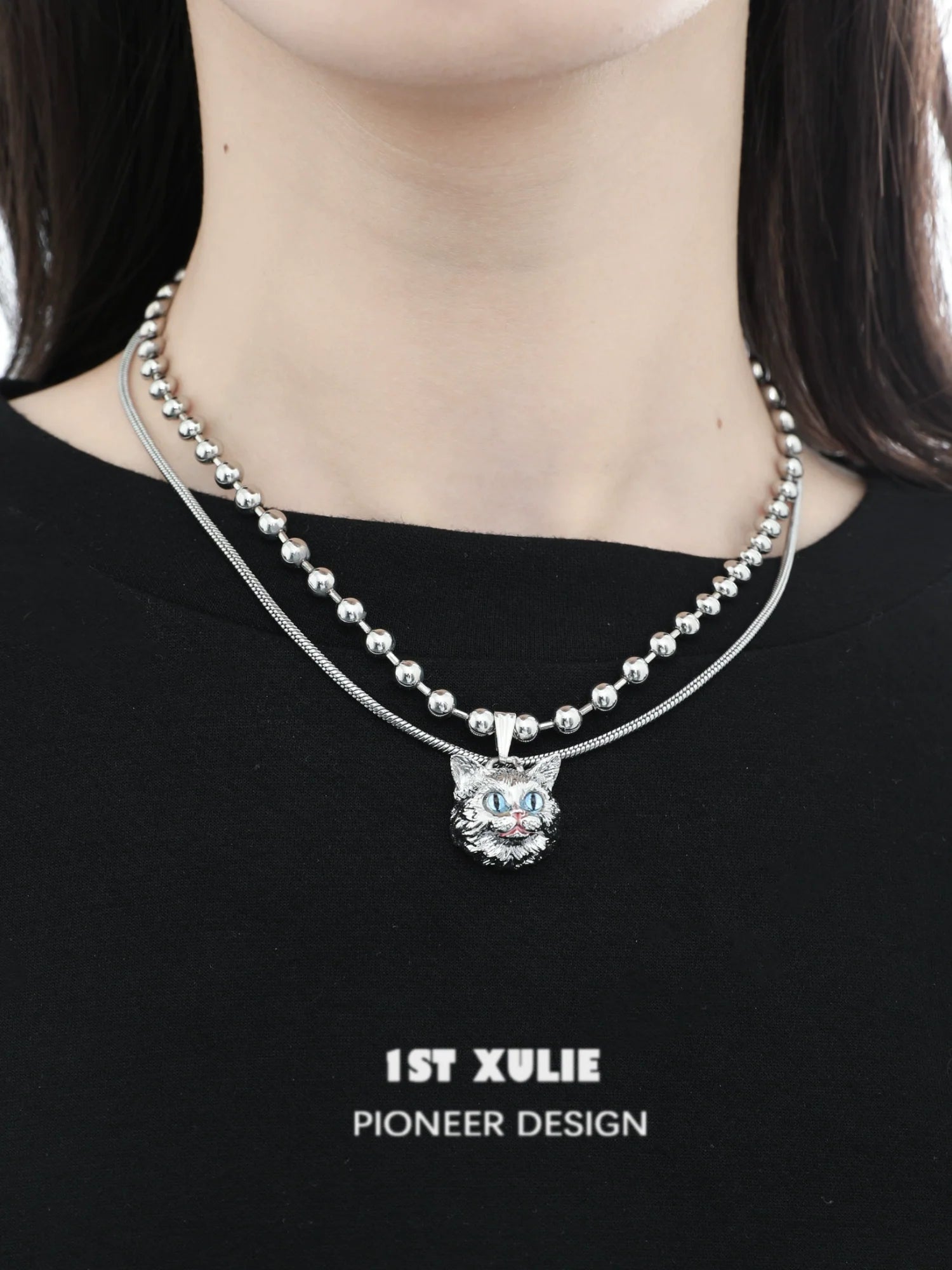 1STXULIE cat crown necklace featuring a silver cat pendant and beaded chain