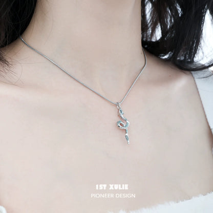 Frozen snake silver necklace featuring a unique serpent design on a delicate chain