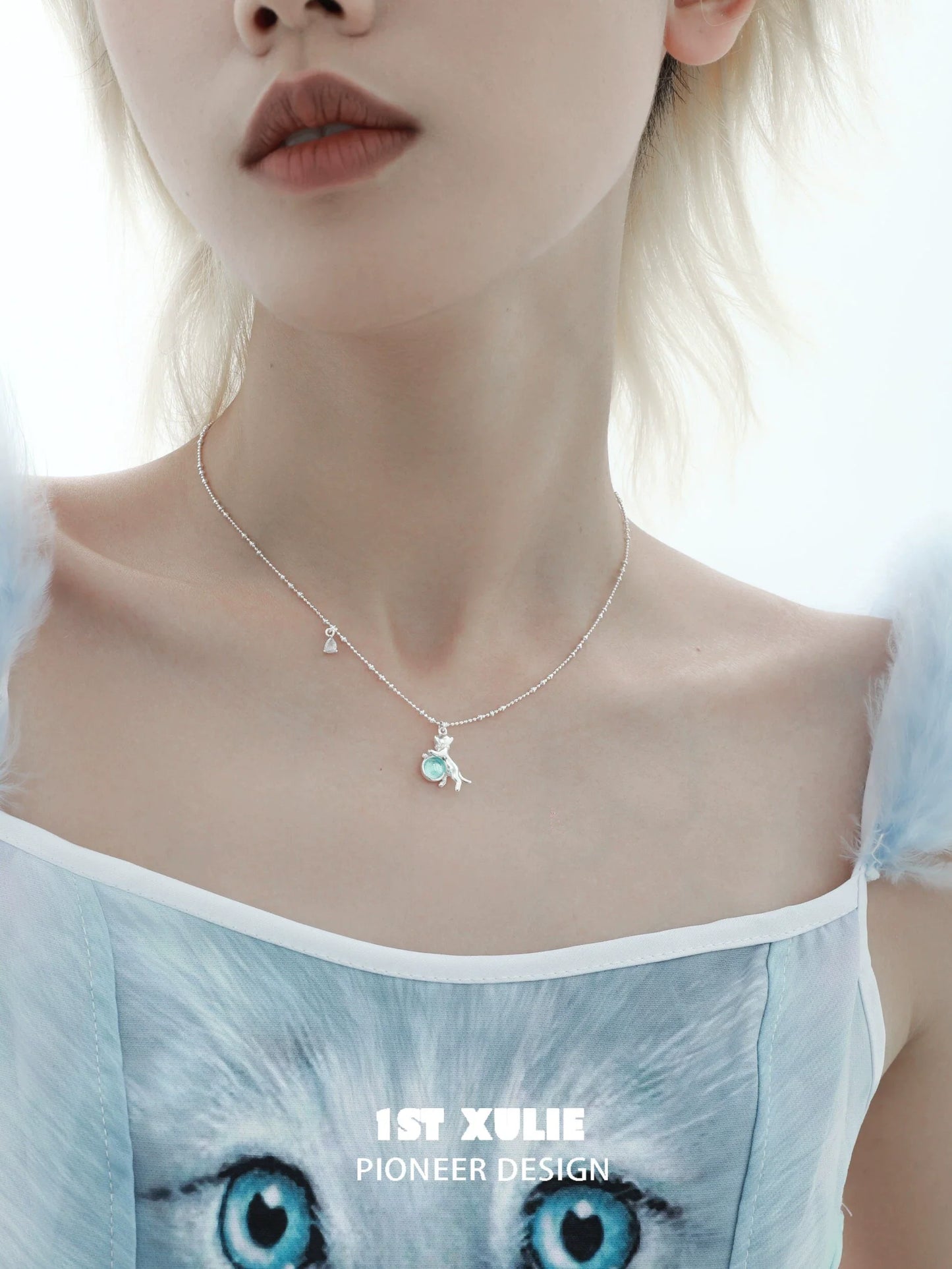 Delicate 1ST XULIE kitten silver necklace with shimmering charm for elegant pet lovers