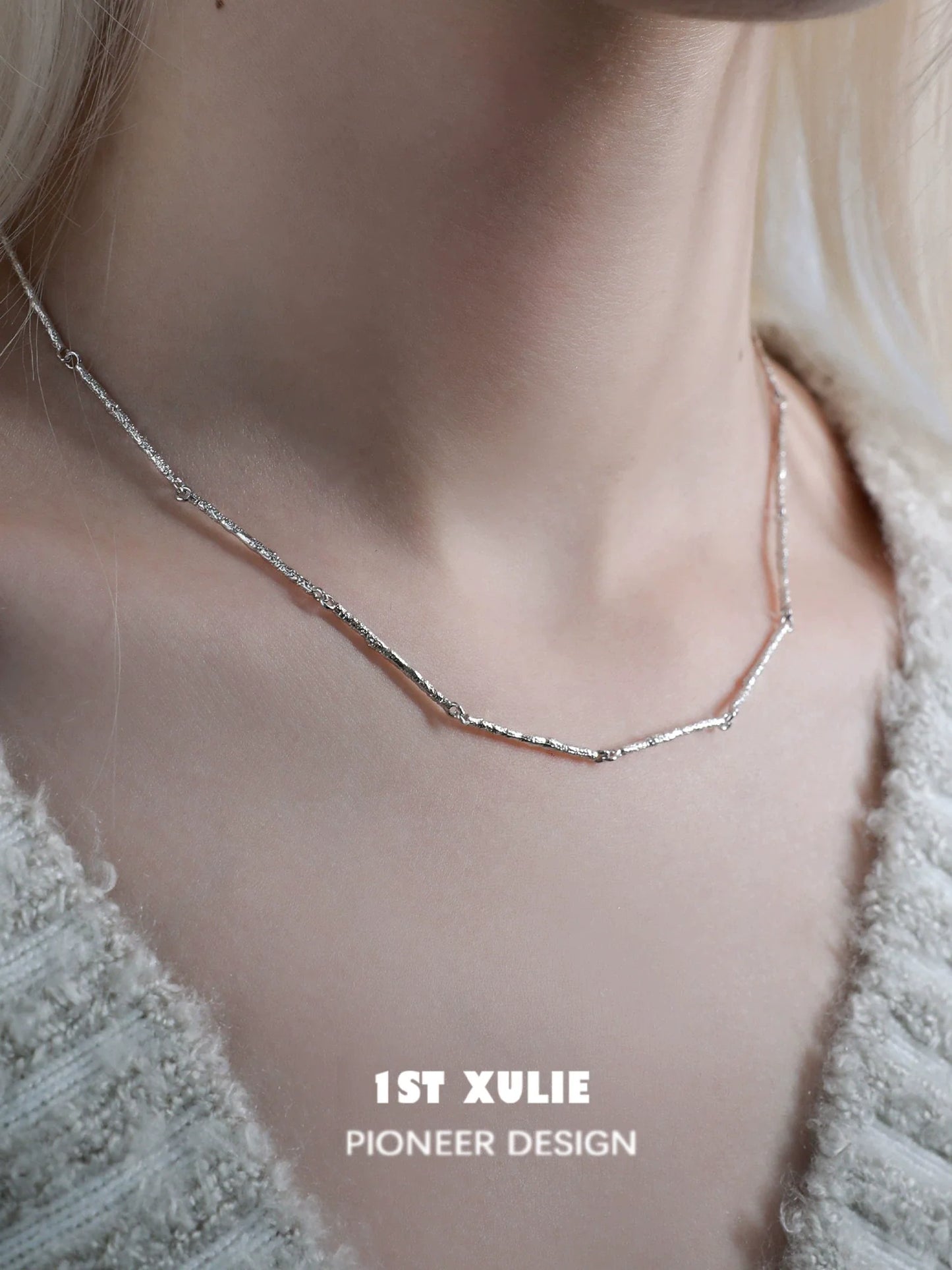 Elegant minimalist bamboo necklace by 1STXULIE, featuring a simple design for everyday wear