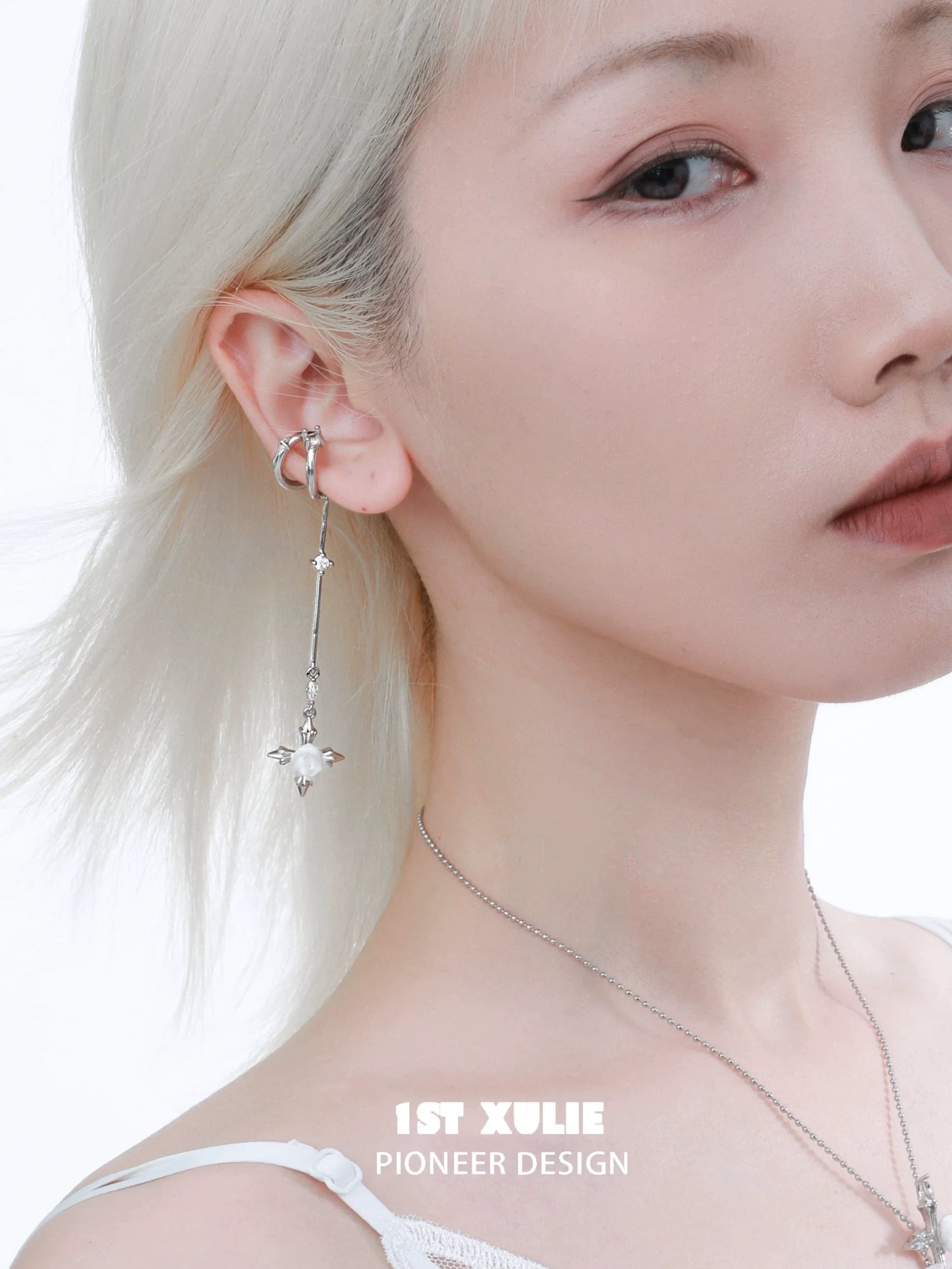 1ST XULIE Rose Tassel Earrings with Star Detail, Perfect for Elegant and Trendy Looks