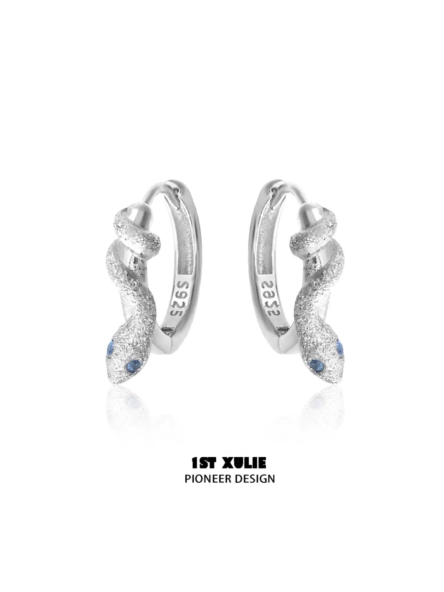 Snake hoop earrings silver with sparkling detail and blue accents for a stylish look