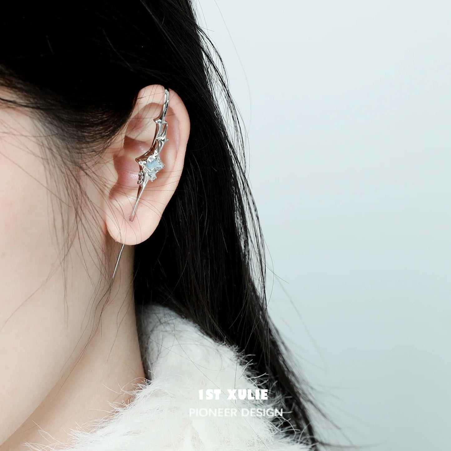 Star Guardian ear piercing needle designed with a delicate star charm for stylish and unique ear jewelry