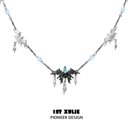 Y2K feather necklace by 1STXULIE featuring unique designs and vibrant beads for a stylish accessory