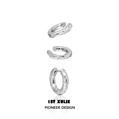 1ST XULIE Y2K frosted ear cuff with a stylish design and shiny finish for trendy accessorizing