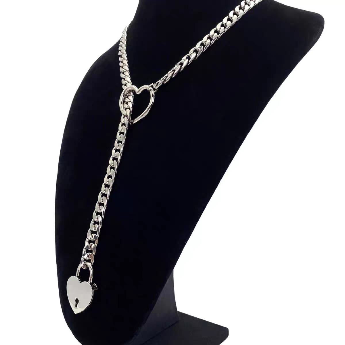 Gothic Punk Heart Pendant Choker