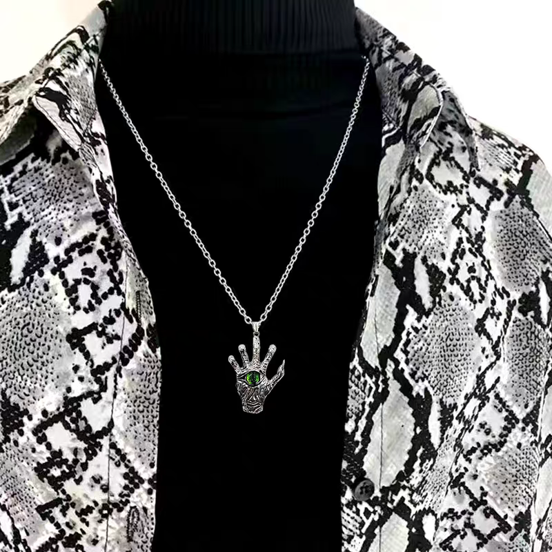 Cthulhu Pendant — Hand of the Demon