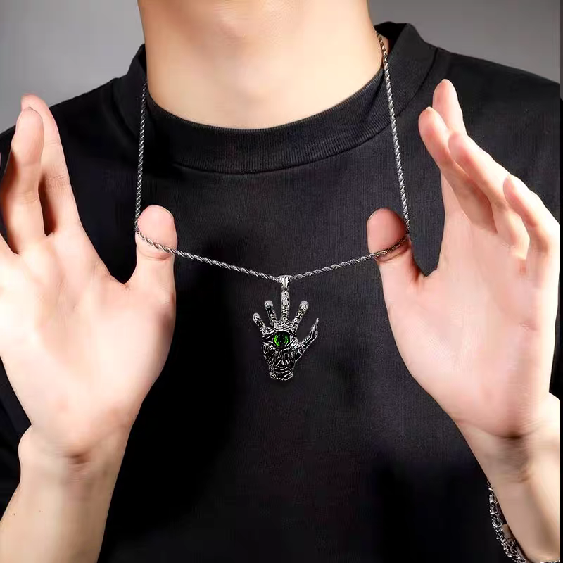 Cthulhu Pendant — Hand of the Demon