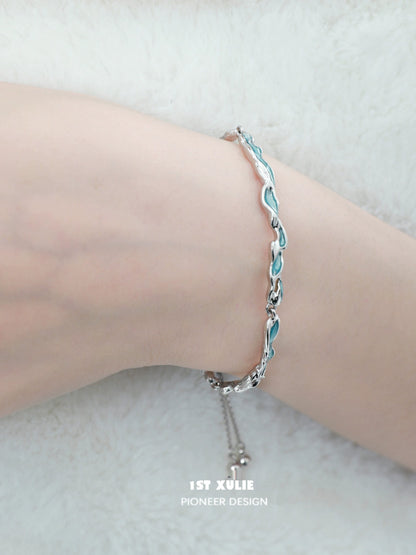 Delicate Ocean Tide Blue Bracelet