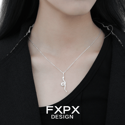 Y2K Agile Silver Snake Necklace