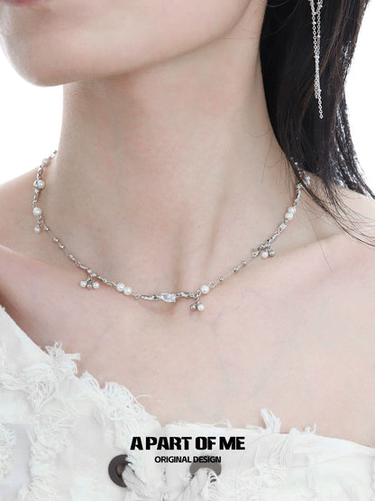 Elegant Pearl Zircon Necklace